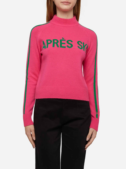 Woman half-turtleneck sweater with Apres ski embroidery